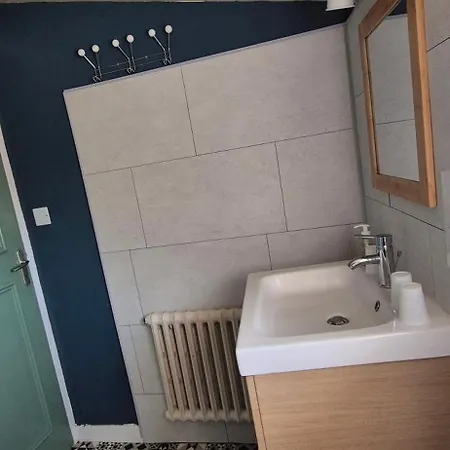 Homestay Sarahscope - Cosy Avec Salle De Bain Privee Proche Futuroscope Saint-Georges-les-Baillargeaux